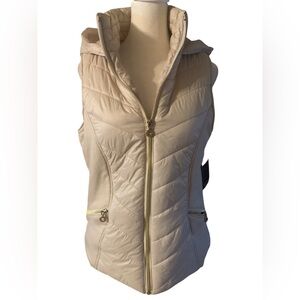 Marc New York Women Light Tan Quilted Vest, With a Cozy Hood, Sz S